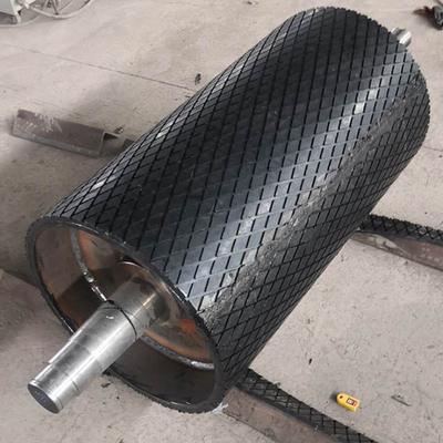 Hoja de retardamiento de goma del tambor de Diamond Pattern Conveyor Pulley Lagging 10 metros